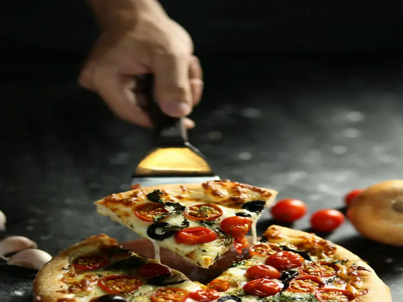 Fully equipped NYC pizzeria for sale – Absentee owner opportunity